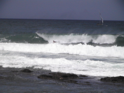 Surfer in den Wellen