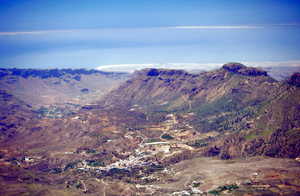Foto Richtung Süden mit San Bartolome und Maspalomas im Hintergrund.